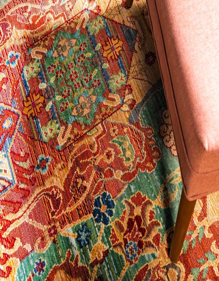 Detail image of  2' 7 x 9' 10 Alexis Runner Rug