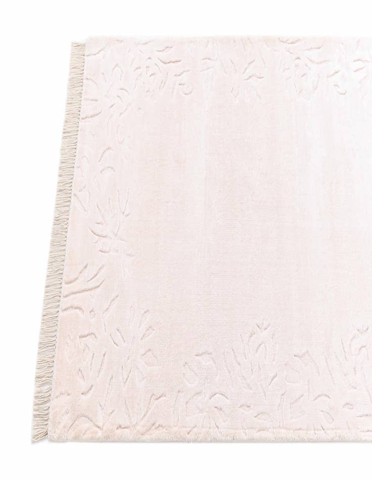 Detail image of  2' 7 x 9' 11  Hand Knotted Darya Wool Runner Rug