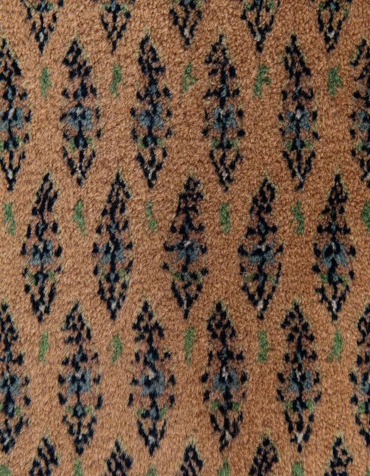 Detail image of  2' 4 x 4' 7  Hand Knotted Mir Wool Runner Rug