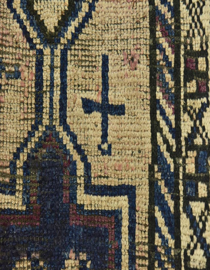 Detail image of  3' 7 x 11' 4  Hand Knotted Shiraz Persian Wool Runner Rug