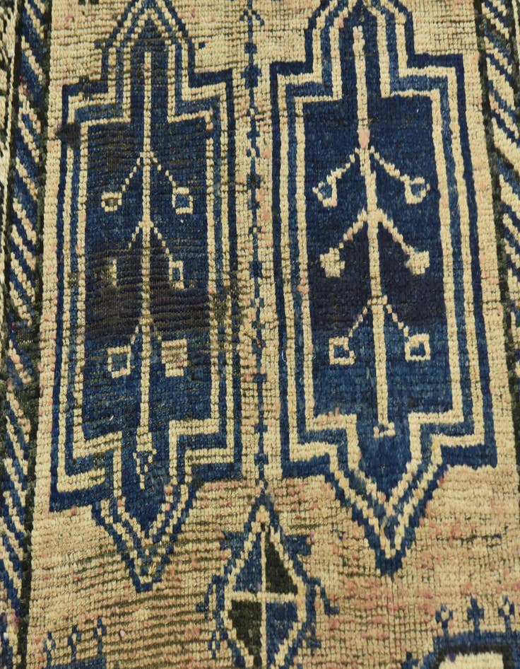 Detail image of  3' 7 x 11' 4  Hand Knotted Shiraz Persian Wool Runner Rug