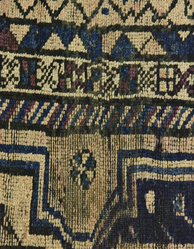 Detail image of  3' 7 x 11' 4  Hand Knotted Shiraz Persian Wool Runner Rug
