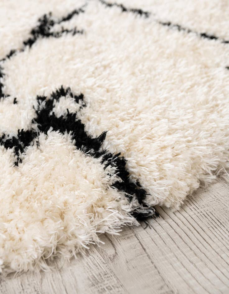 Detail image of  10' x 10' Infinity Shag Round Rug