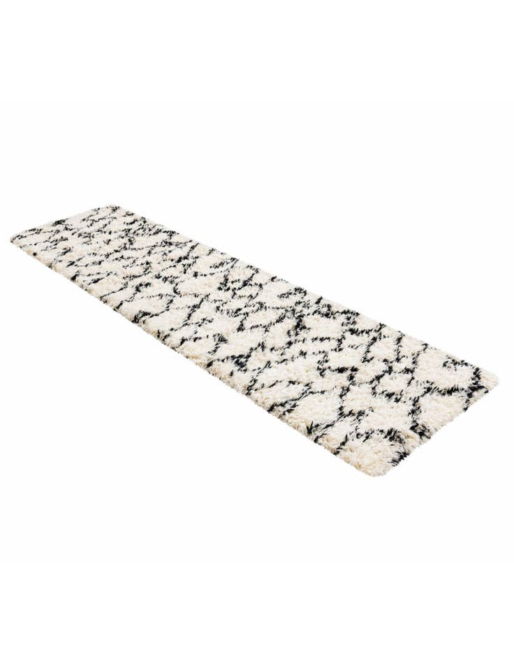 Detail image of  2' 7 x 10' Infinity Shag Runner Rug