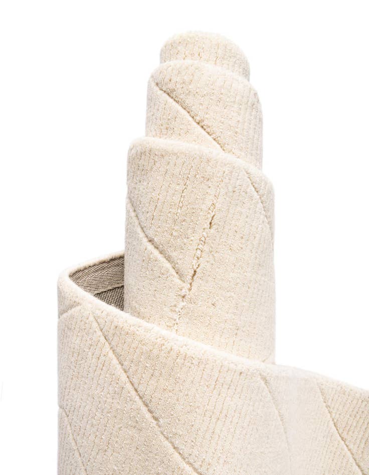 Detail image of  2' x 3' 1 WoolCraft Geometric Rug