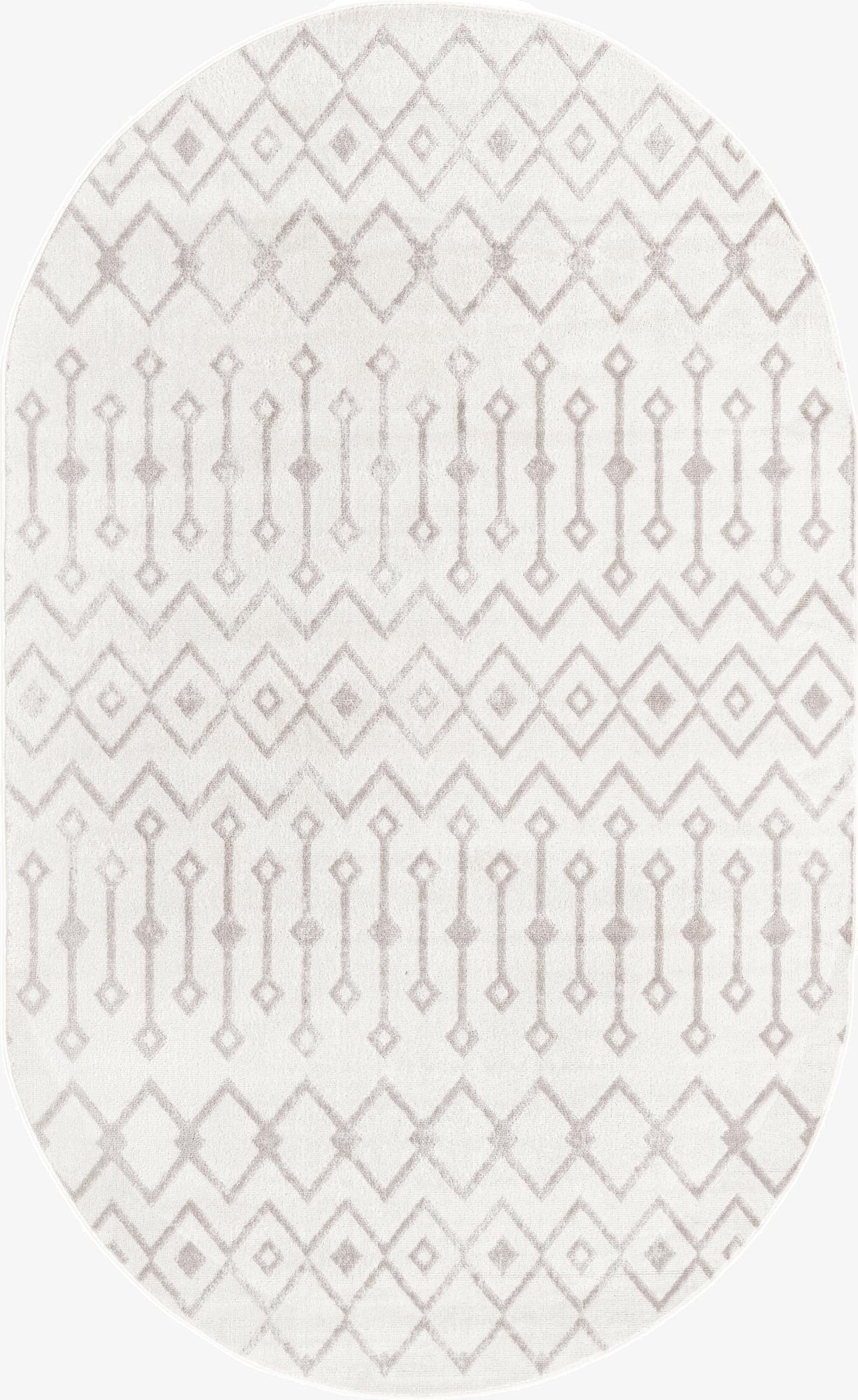  4' x 6' Bohemian Trellis Oval Rug