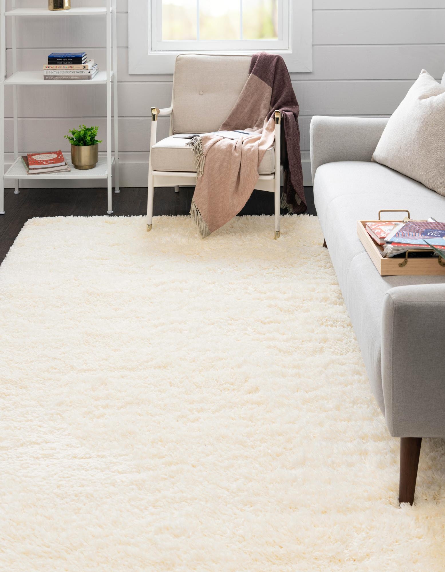 Pearl 5' x 8' Infinity Shag Rug | Rugs.com