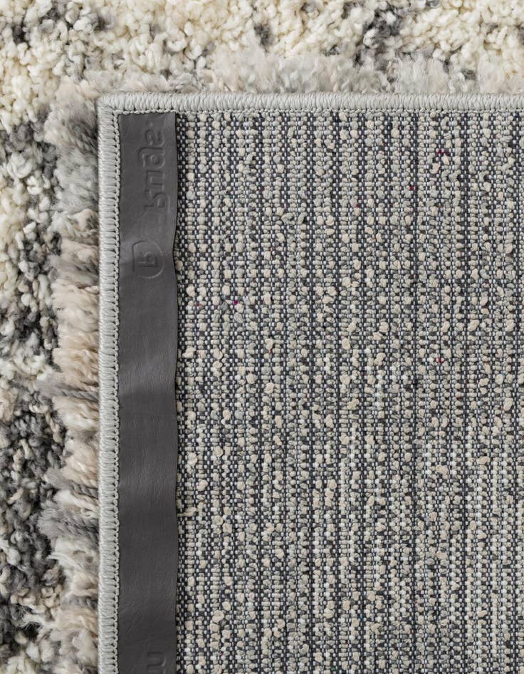 Detail image of  6' x 9' Soft Touch Shag Rug