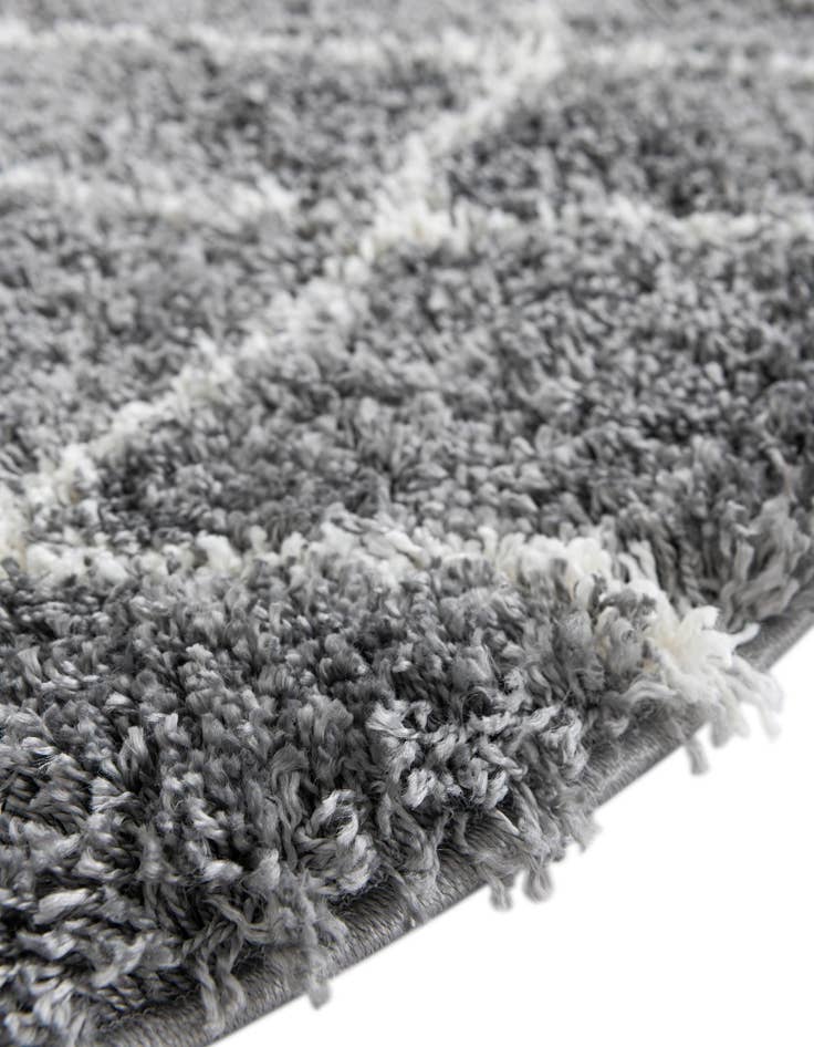 Detail image of  5' 3 x 5' 3 Soft Touch Shag Round Rug