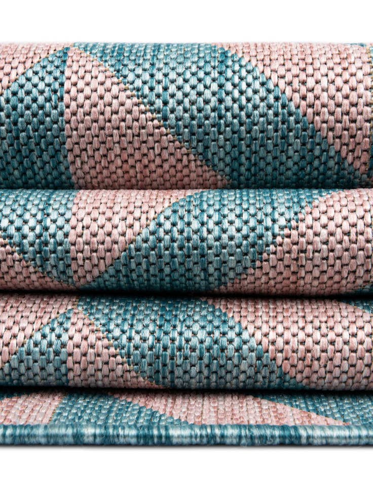 Detail image of  7' 10 x 10'  Washable Jill Zarin Napa Indoor / Outdoor Oval Rug