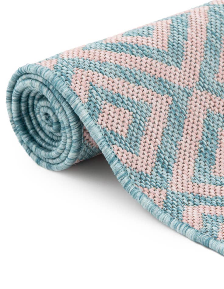 Detail image of  7' 10 x 10'  Washable Jill Zarin Costa Rica Indoor / Outdoor Oval Rug