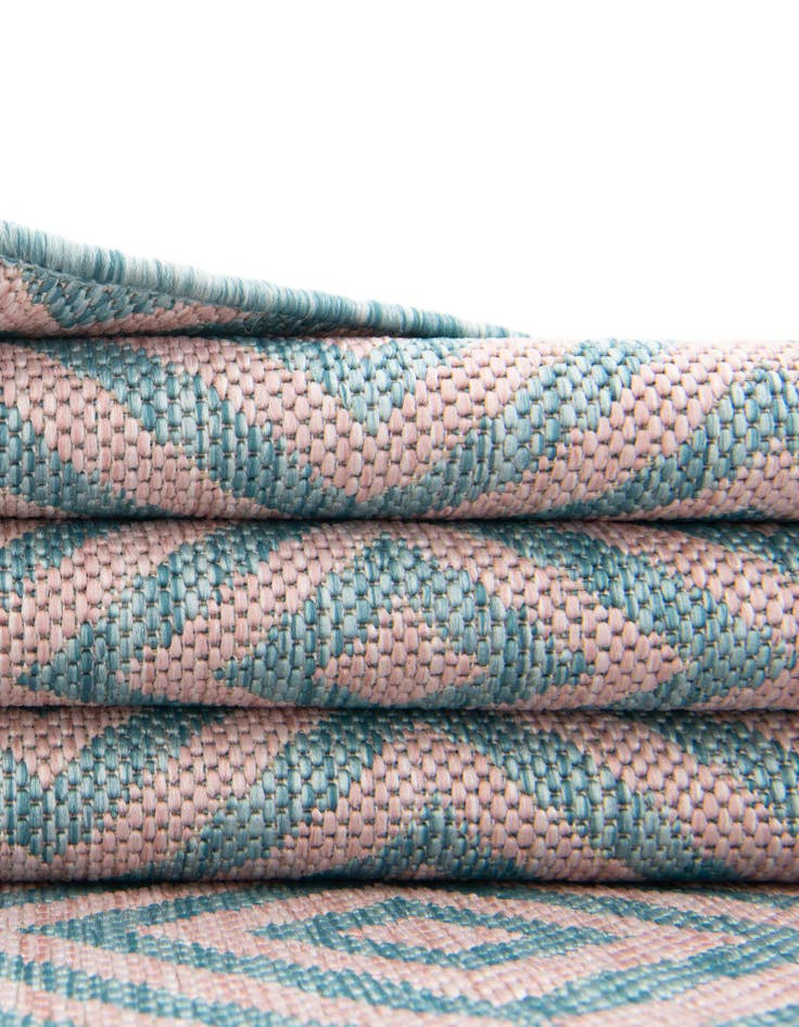 Detail image of  7' 10 x 10'  Washable Jill Zarin Costa Rica Indoor / Outdoor Oval Rug