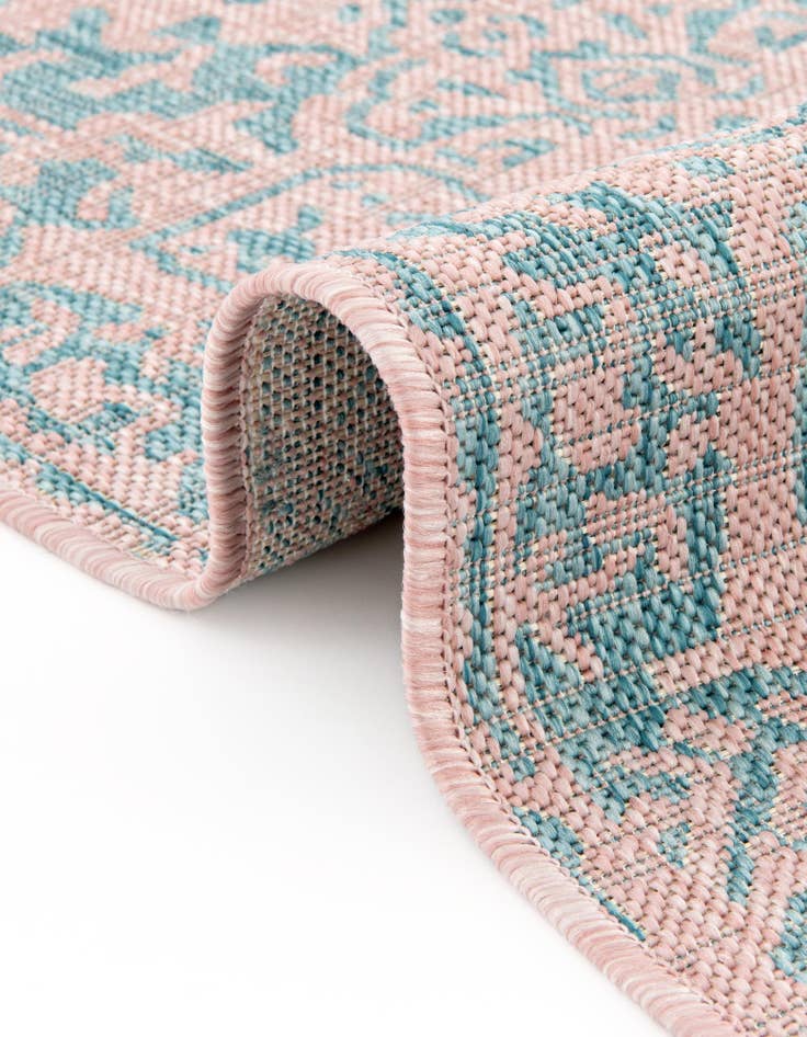 Detail image of  3' x 5' 3  Washable Jill Zarin Dubai Indoor / Outdoor Rug