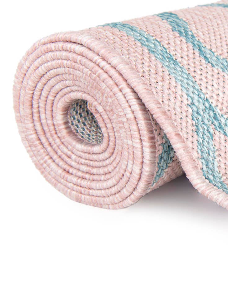 Detail image of  7' 10 x 7' 10  Washable Jill Zarin Turks and Caicos Indoor / Outdoor Square Rug