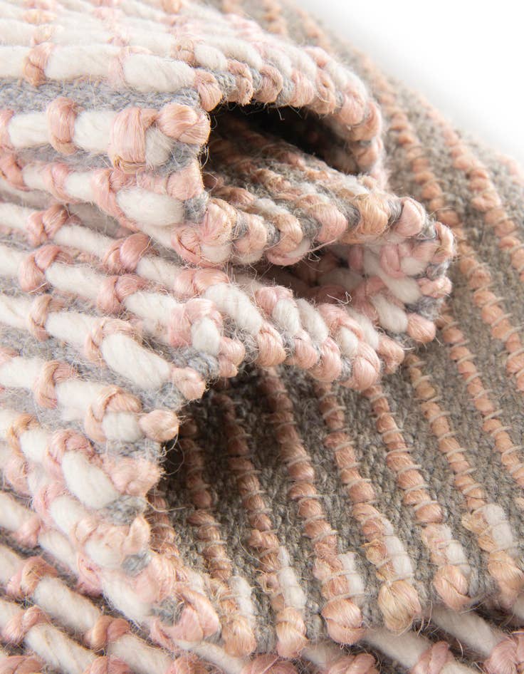 Detail image of  7' 10 x 7' 10 Seaside Pearl Jute Square Rug