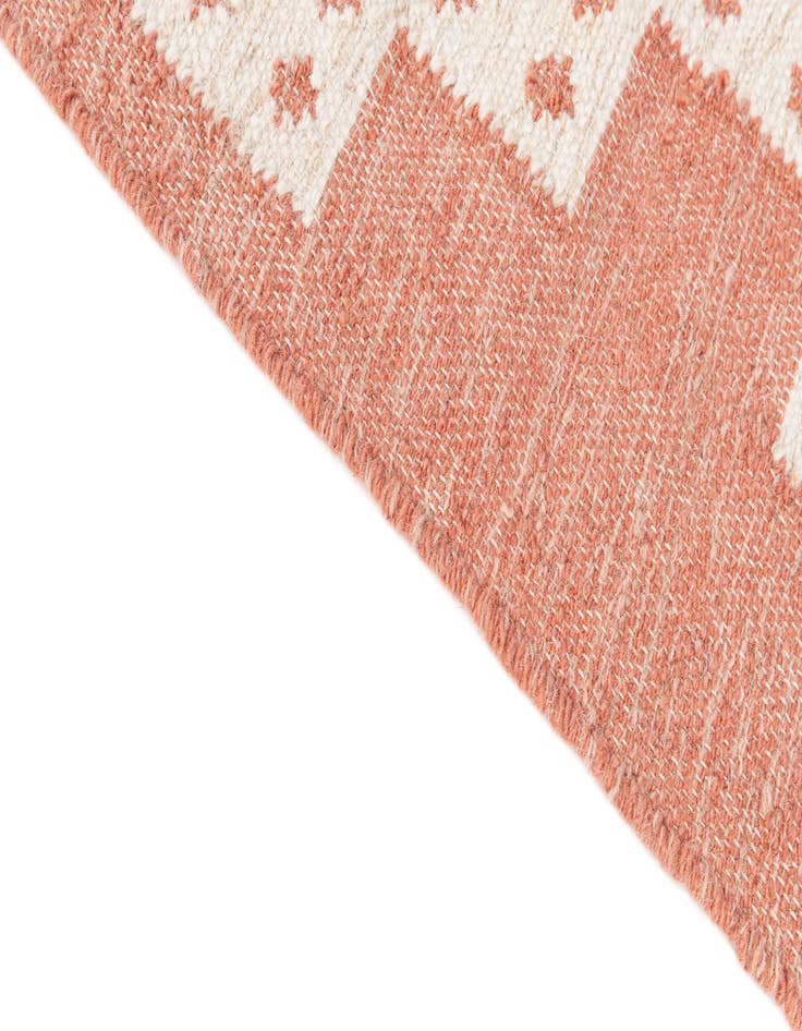 Detail image of  4' 2 x 6' 1  Hand Woven Kilim Wool Rug