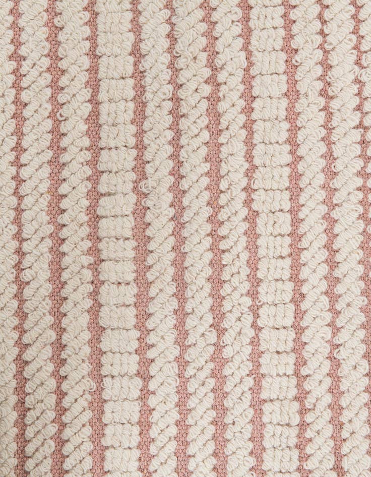 Detail image of 2' x 3' 3 Hand Woven Seaside Pearl Jute Rug