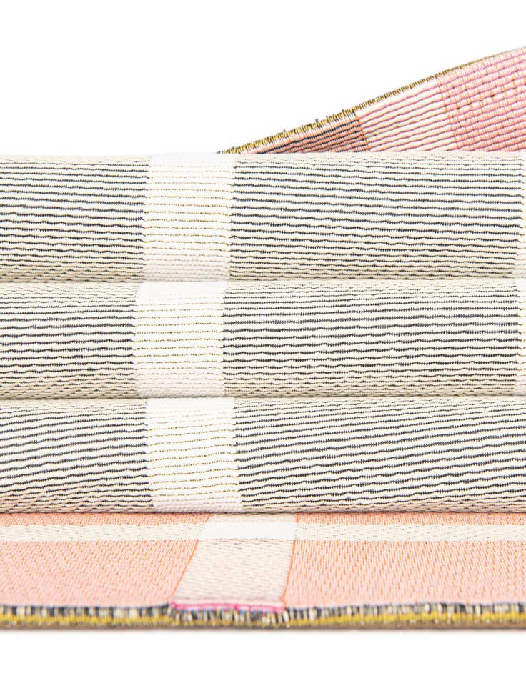 Detail image of  7' 10 x 7' 10  Washable Ribbon Indoor / Outdoor Square Rug