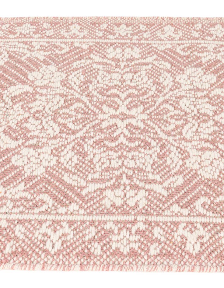 Detail image of  2' 4 x 3' 11  Hand Woven Lattice Wool Rug