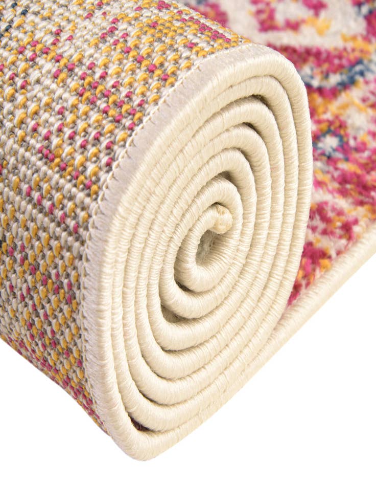 Detail image of  4' x 6' Madeline Vintage Oval Rug