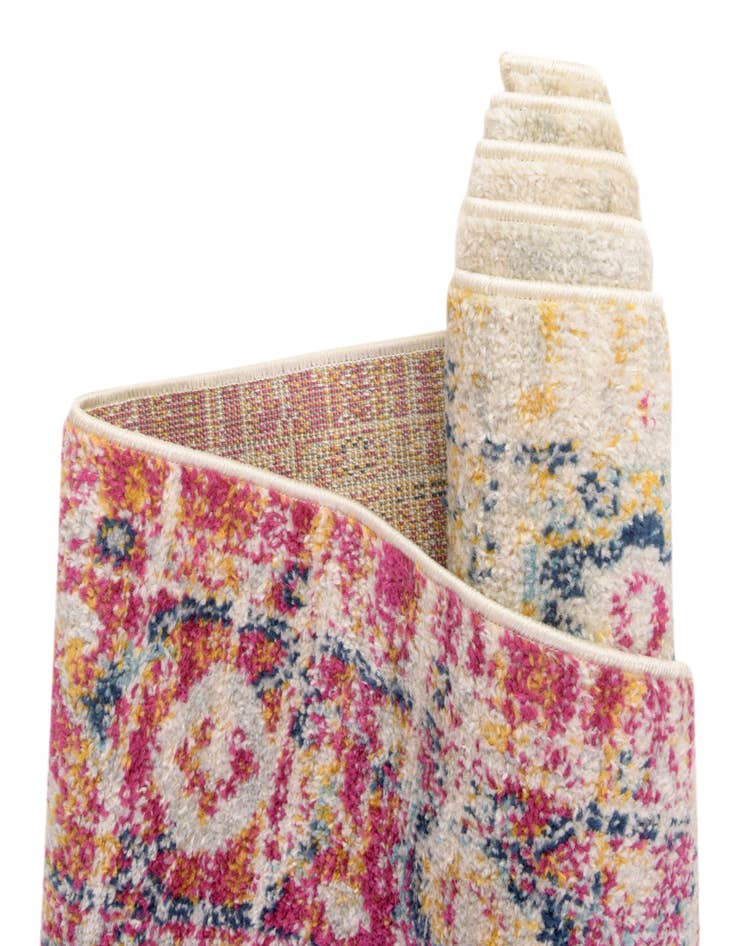 Detail image of  7' 10 x 7' 10 Madeline Vintage Square Rug