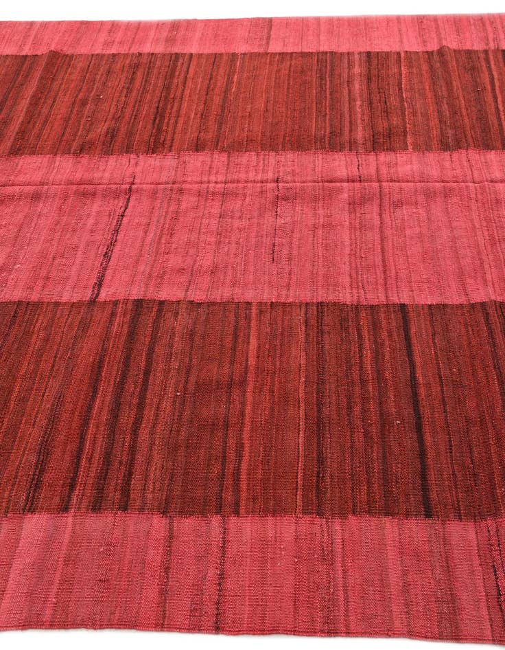 Detail image of  6' 6 x 9' 7  Hand Woven Kilim Modern Wool Rug