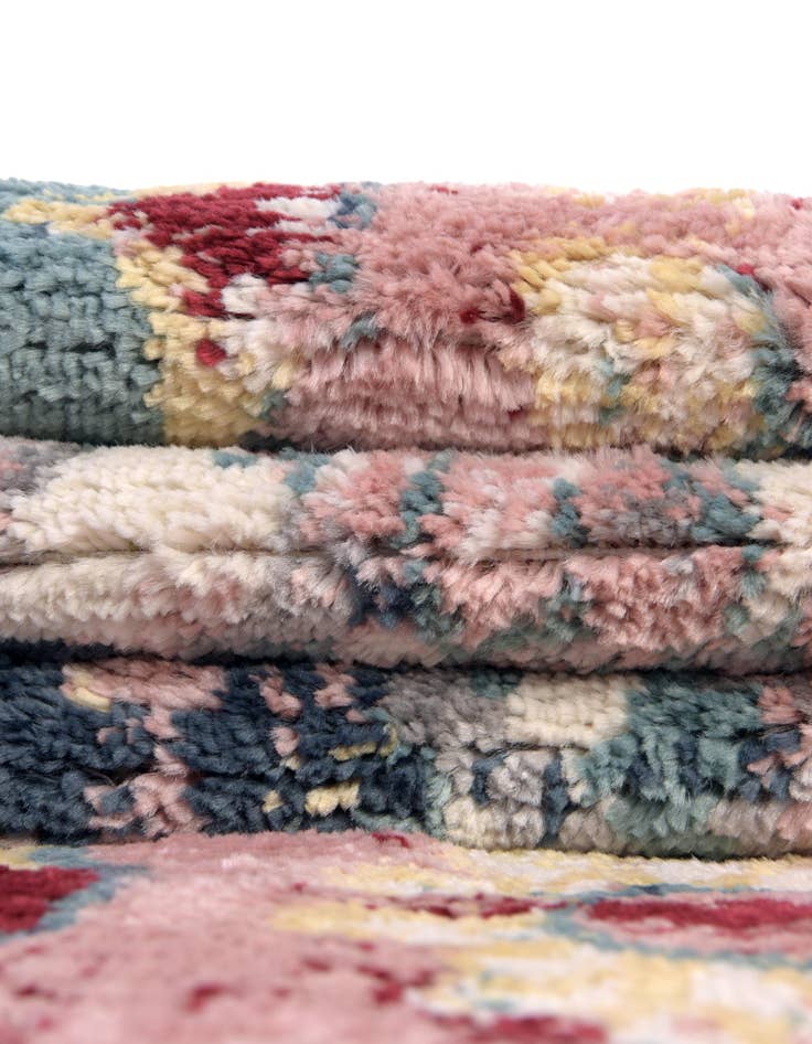 Detail image of  8' x 10' Charleston Oval Rug