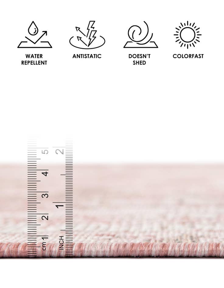 Detail image of  3' x 5' 3  Washable Traditional Indoor / Outdoor Oval Rug