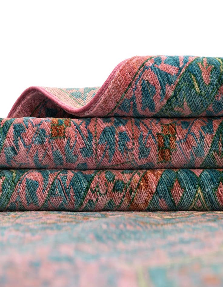 Detail image of  8' x 9' 9 Amina Wool Rug