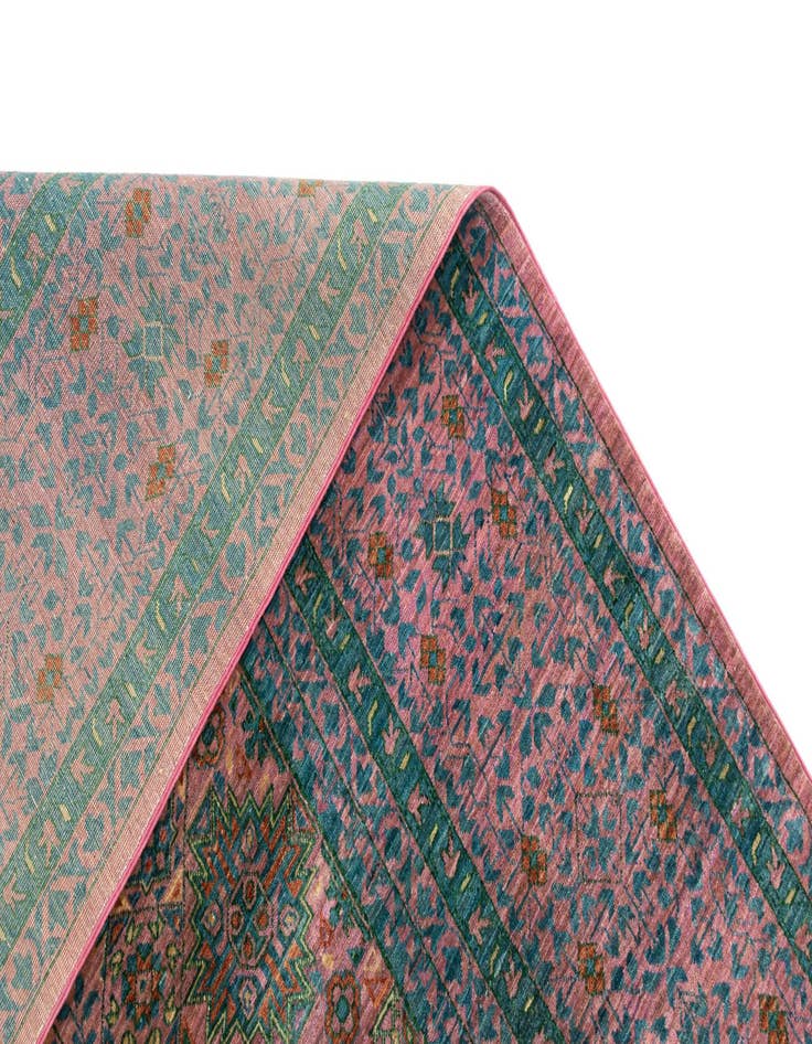 Detail image of  8' x 9' 9 Amina Wool Rug