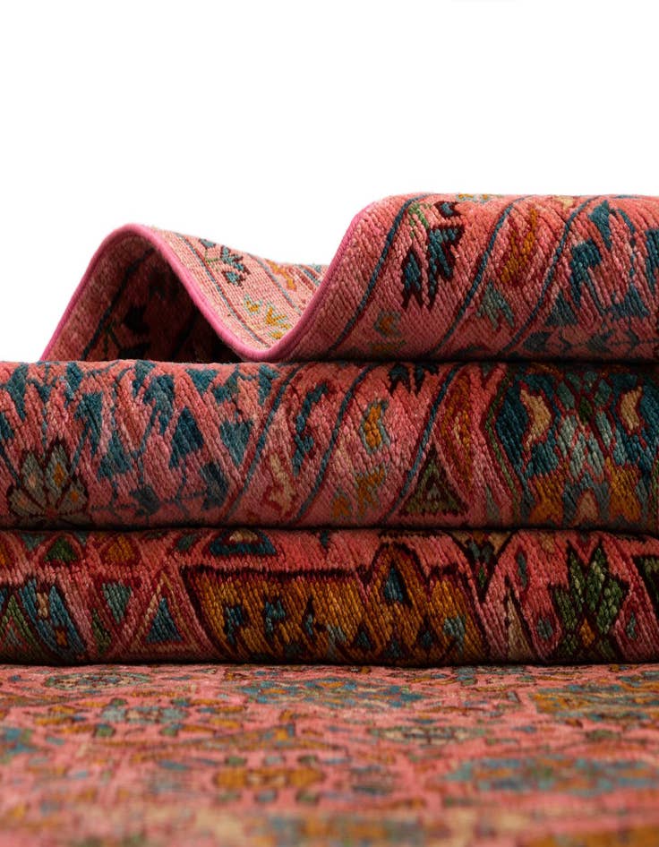 Detail image of  6' 11 x 10' 2 Amina Wool Rug