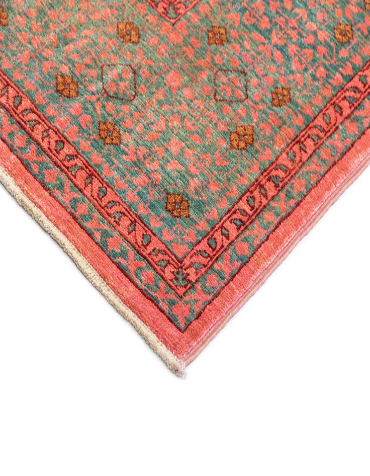 Detail image of  6' x 8' Amina Rug