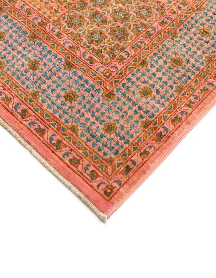 Detail image of  5' 8 x 7' 2 Amina Rug