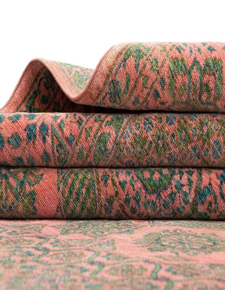 Detail image of  5' 7 x 8' 3 Amina Rug