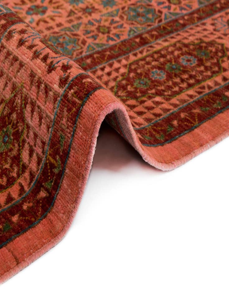 Detail image of  5' x 6' 8 Amina Rug