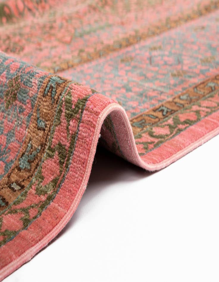 Detail image of  8' x 10' Amina Wool Rug