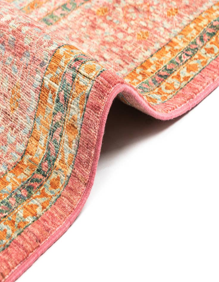 Detail image of  8' 1 x 9' 10  Hand Knotted Amina Rug