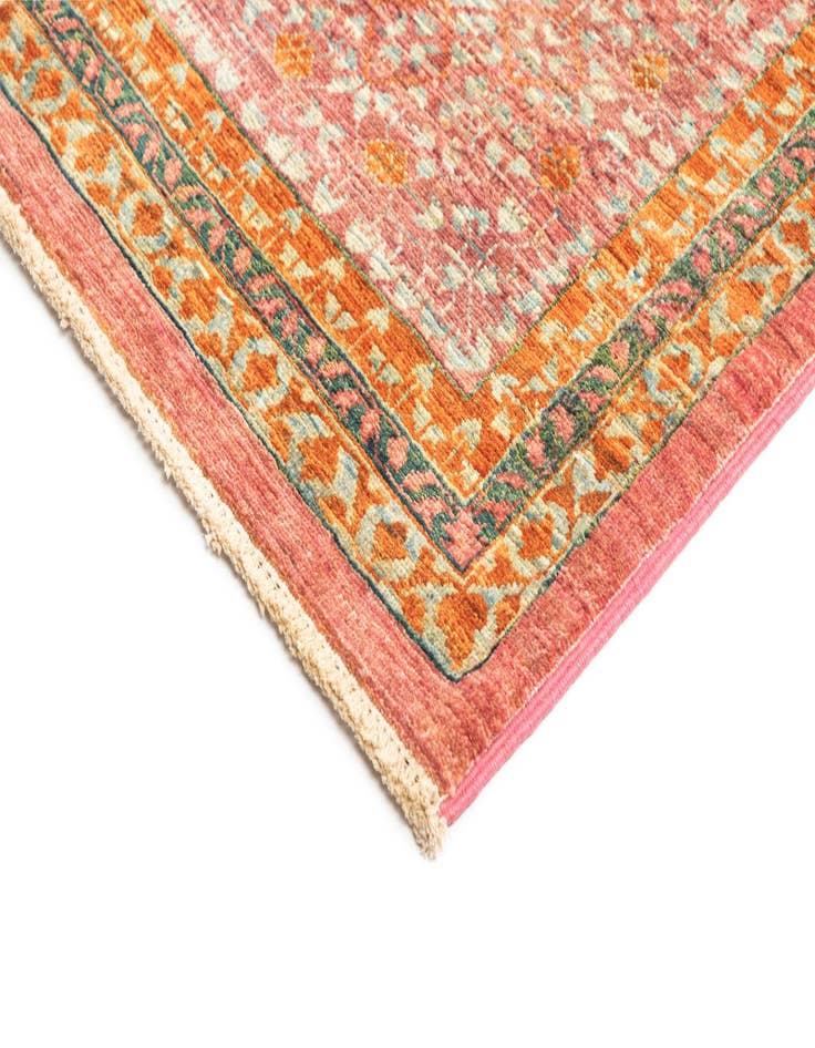 Detail image of  8' 1 x 9' 10  Hand Knotted Amina Rug