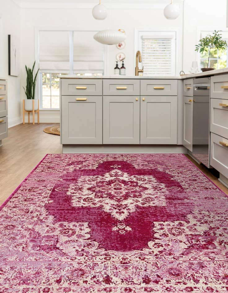 Detail image of  4' x 6' Amulet Rug