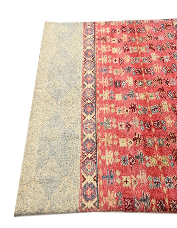 Detail image of  5' x 7' 7  Hand Knotted Ariana Ziegler Rug