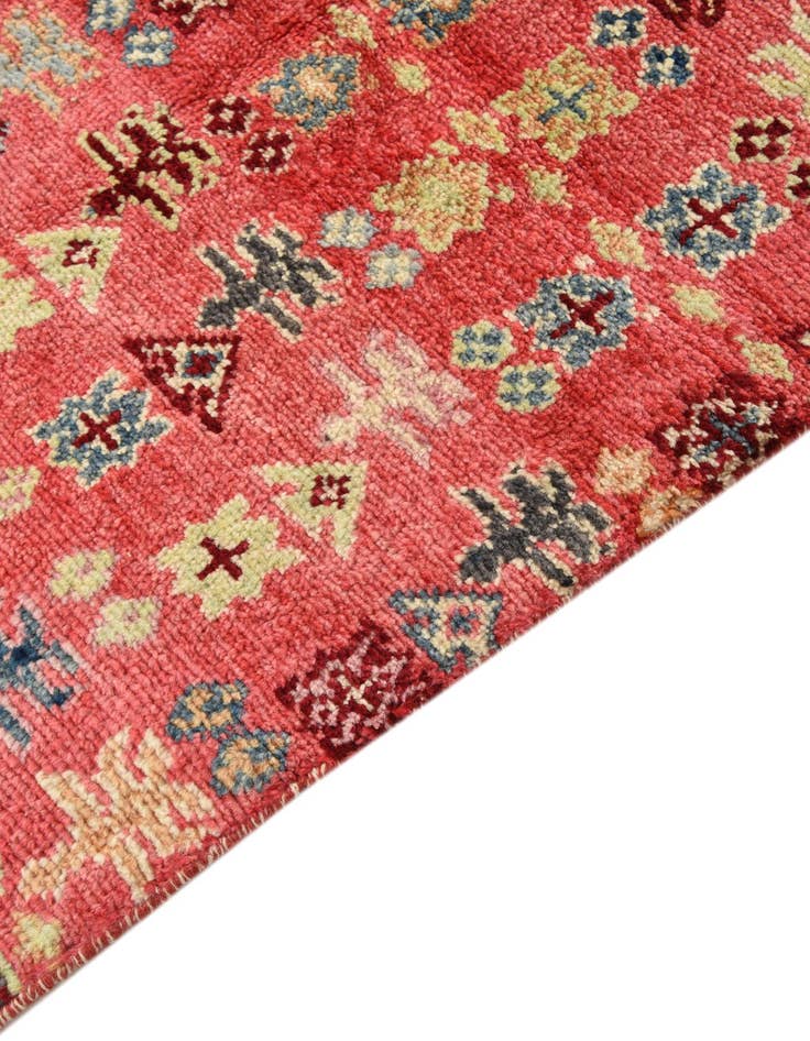 Detail image of  5' x 7' 7  Hand Knotted Ariana Ziegler Rug