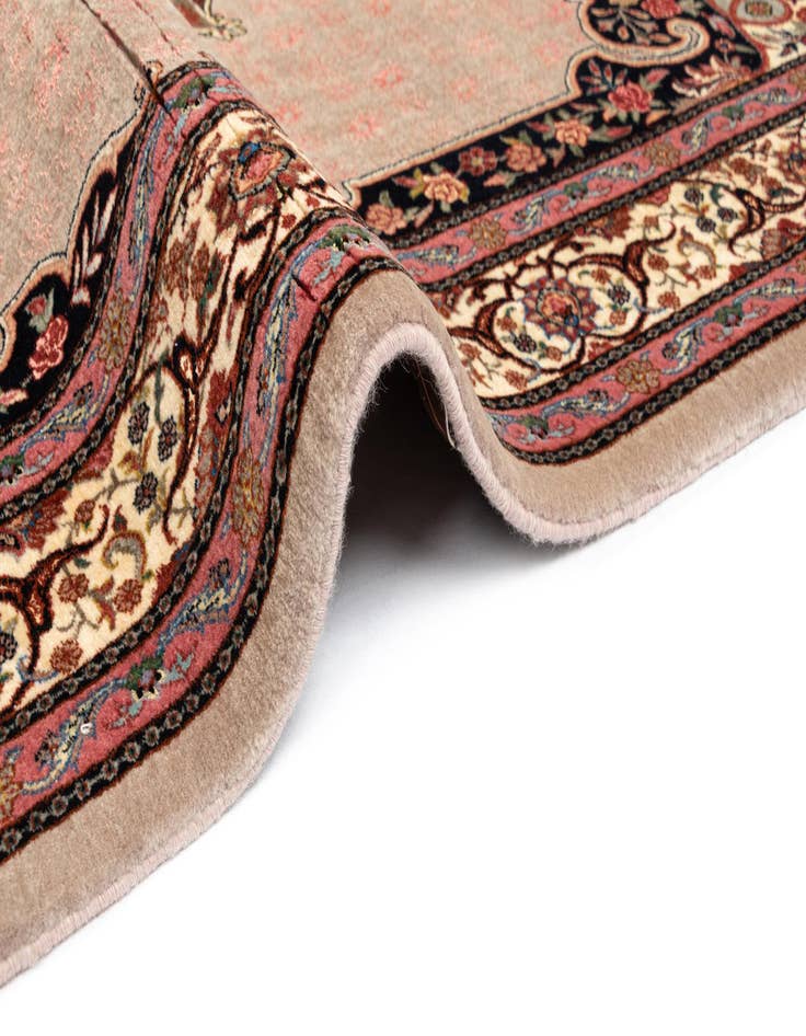 Detail image of  4' 11 x 7' 3 Bidjar Wool Rug