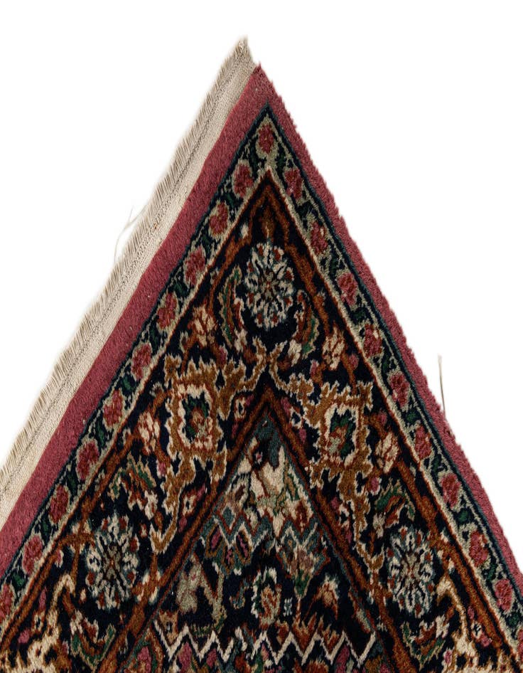 Detail image of  2' 11 x 5' 6  Hand Knotted Bidjar Wool Rug