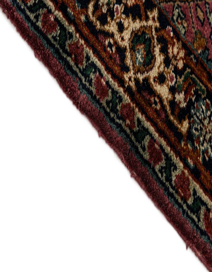 Detail image of  2' 11 x 5' 6  Hand Knotted Bidjar Wool Rug