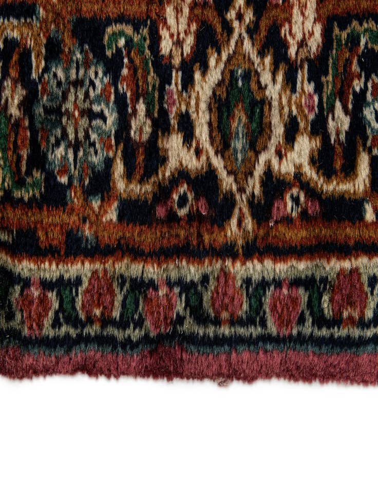 Detail image of  2' 11 x 5' 6  Hand Knotted Bidjar Wool Rug