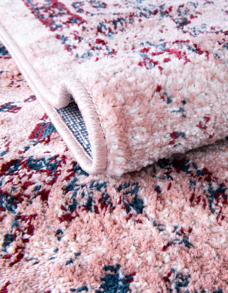 Detail image of  4' x 6' Charleston Rug