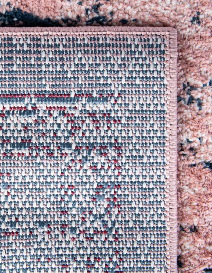 Detail image of  4' x 6' Charleston Rug