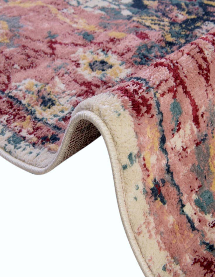 Detail image of  7' x 10' Charleston Rug