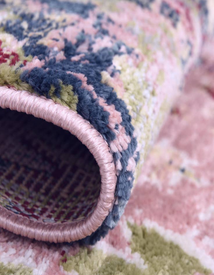 Detail image of  8' x 10' Charleston Rug