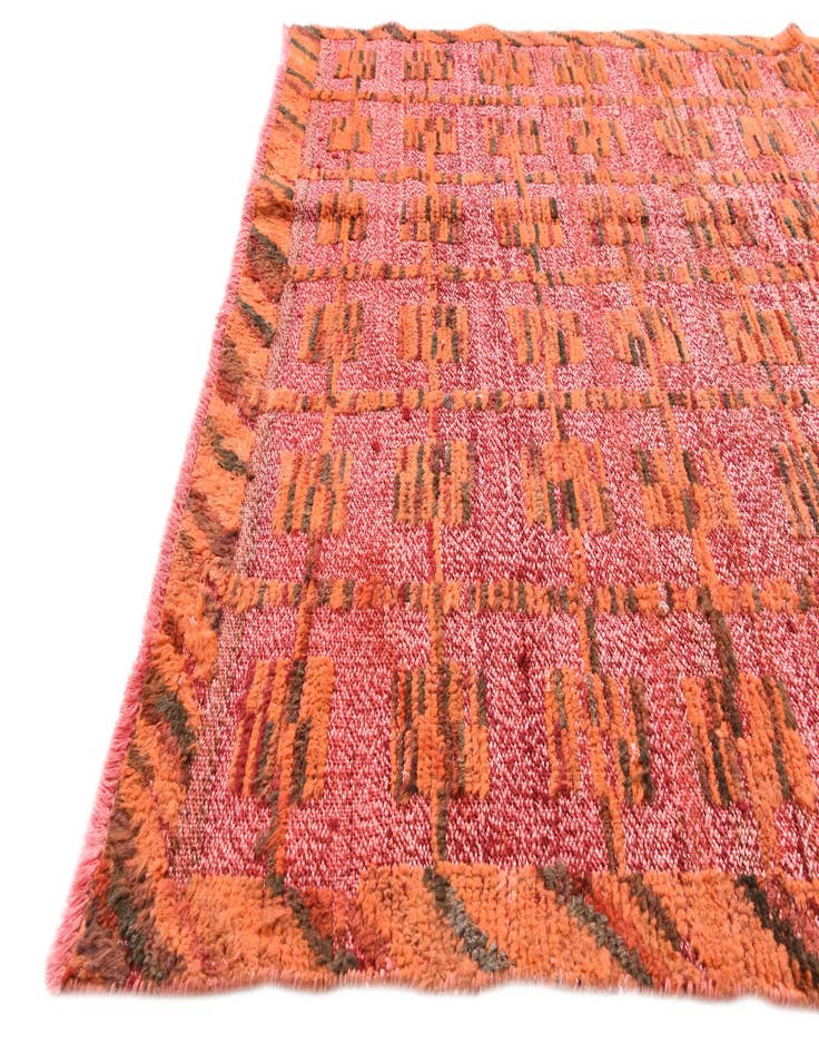 Detail image of  4' 7 x 7' 3  Hand Knotted Darya Wool Rug